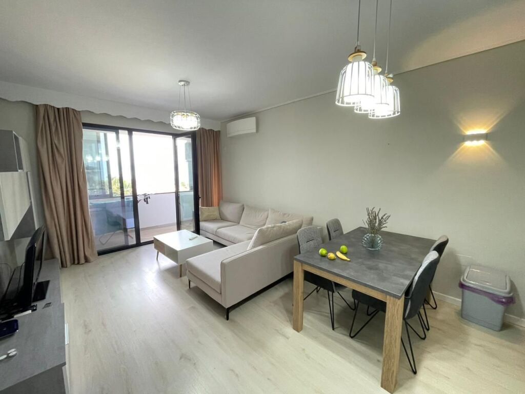 Appartamento in affitto a lungo termine Centro città Vlore, Monchery