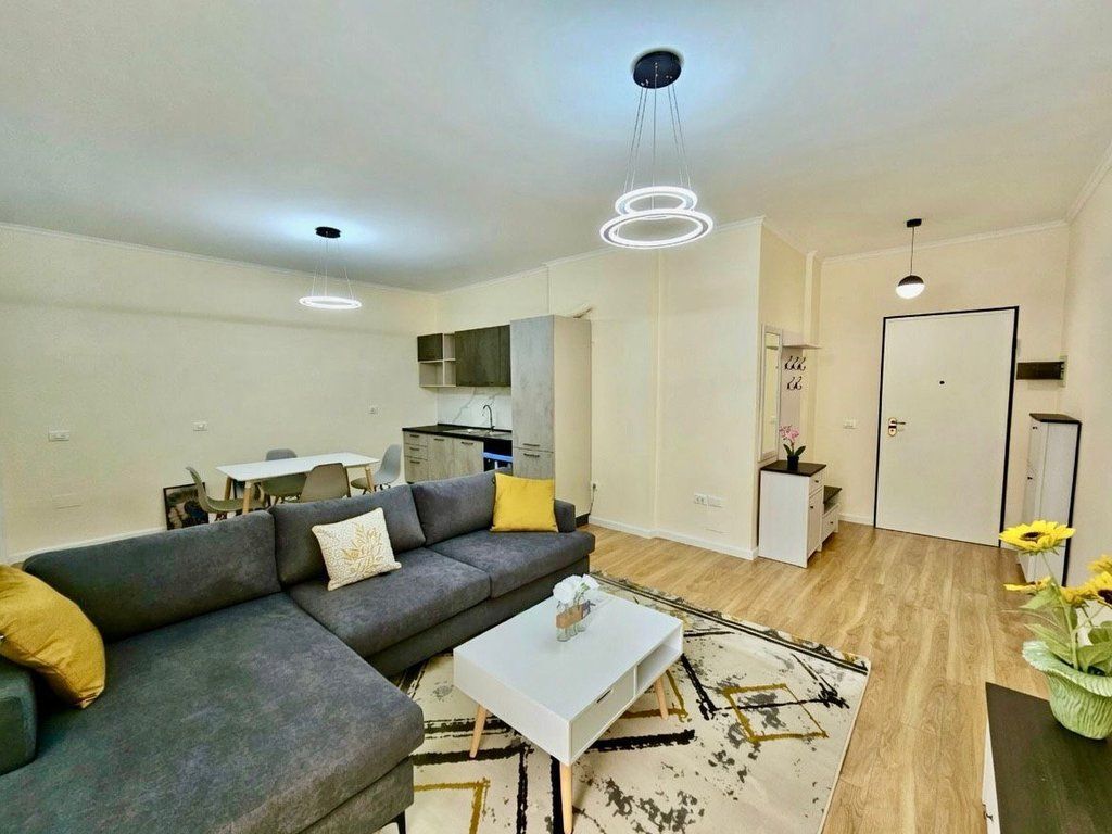 Apartament 1+1 per shitje tek Liqeni i Thate