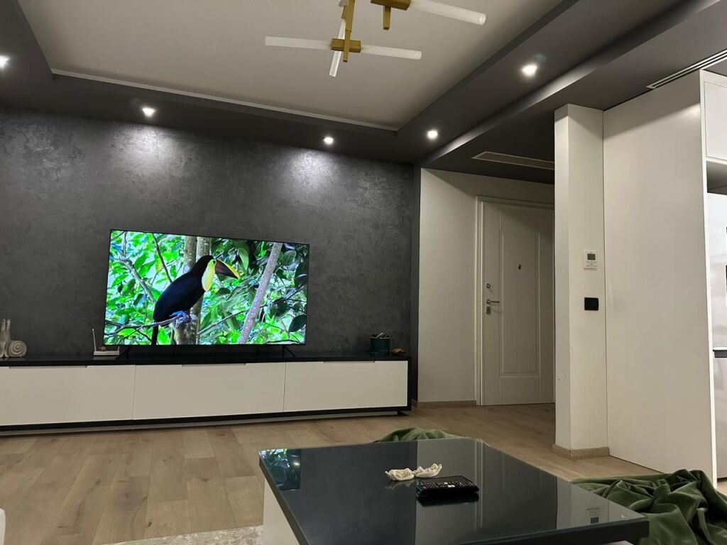 Shesim super apart 2+1+2 te Kompleksi Delijorgji