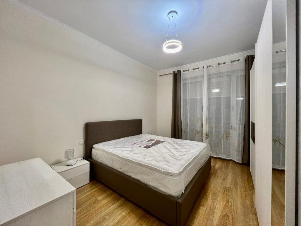 Apartament 1+1 per shitje tek Liqeni i Thate