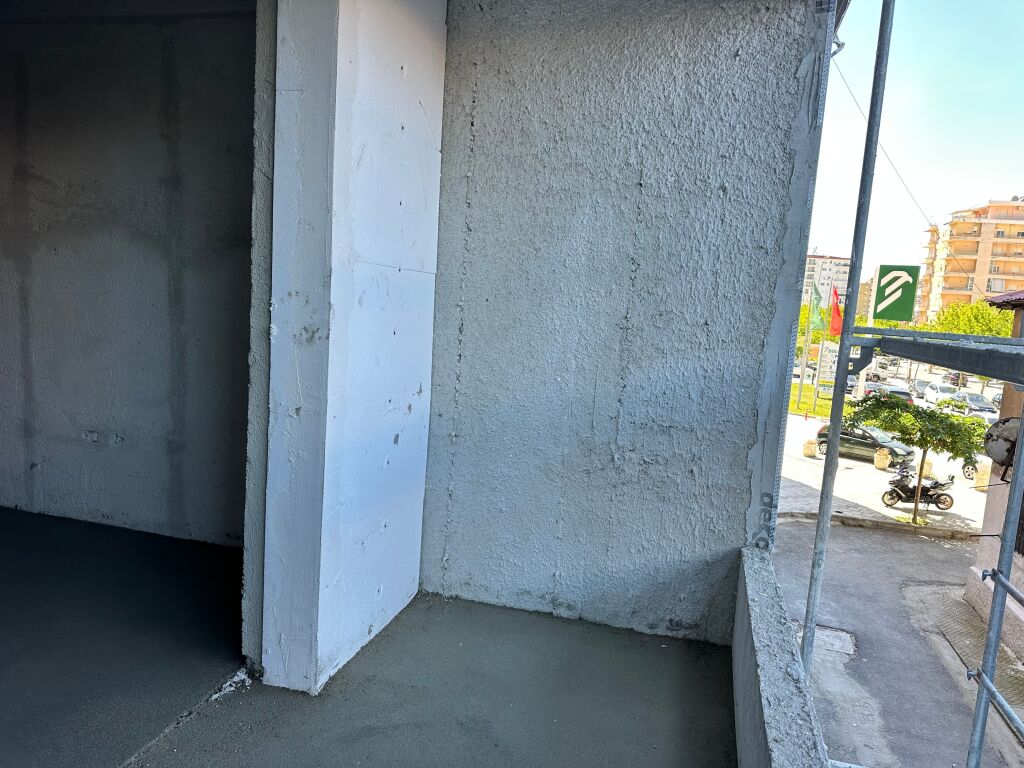 Apartament 1+1 per shitje ne Vlore , Bolv Oil