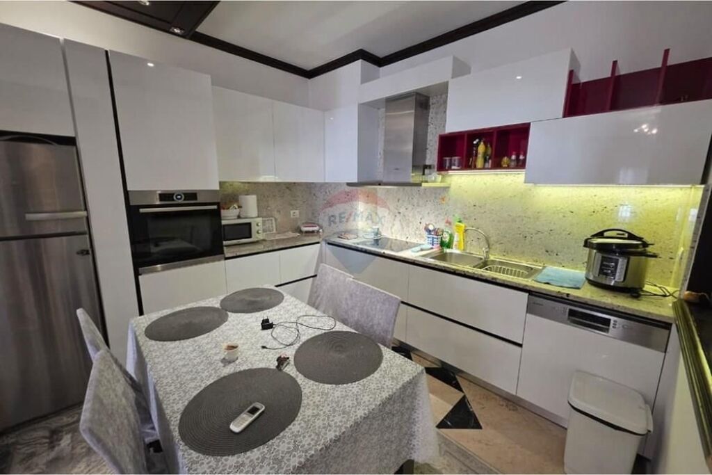 Apartment 2+1+2 for Sale - Eleonora, Rrapo Hekali Street