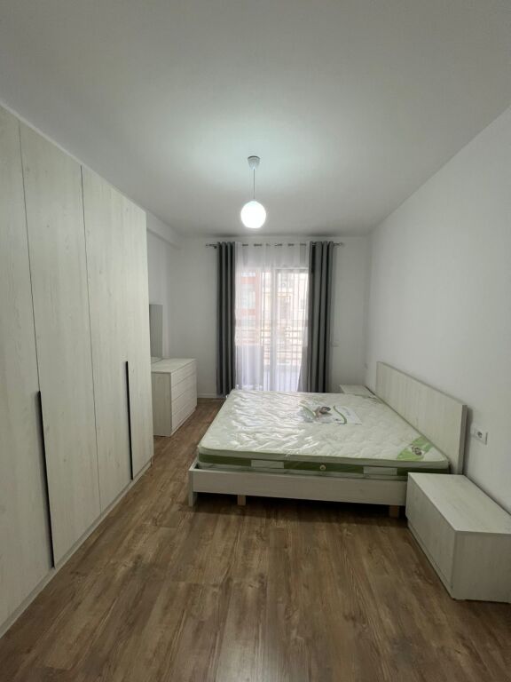 Apartament 2+1 per qera