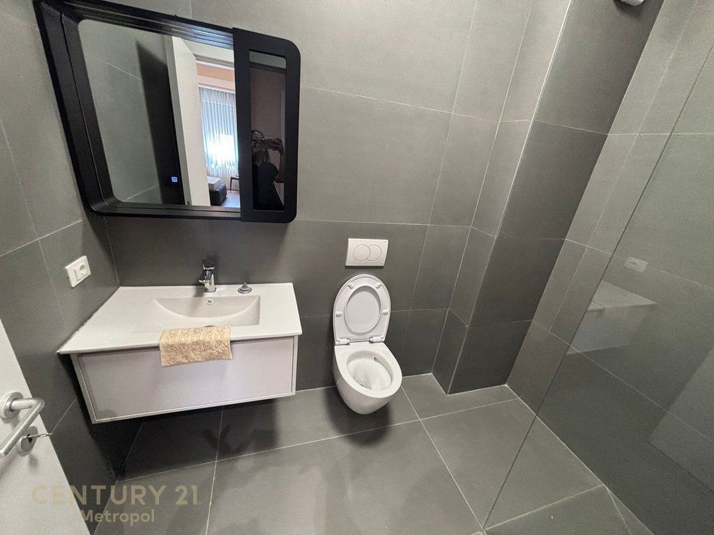 Modern 2+1+2 apartment for rent with storage and 2 parking spaces