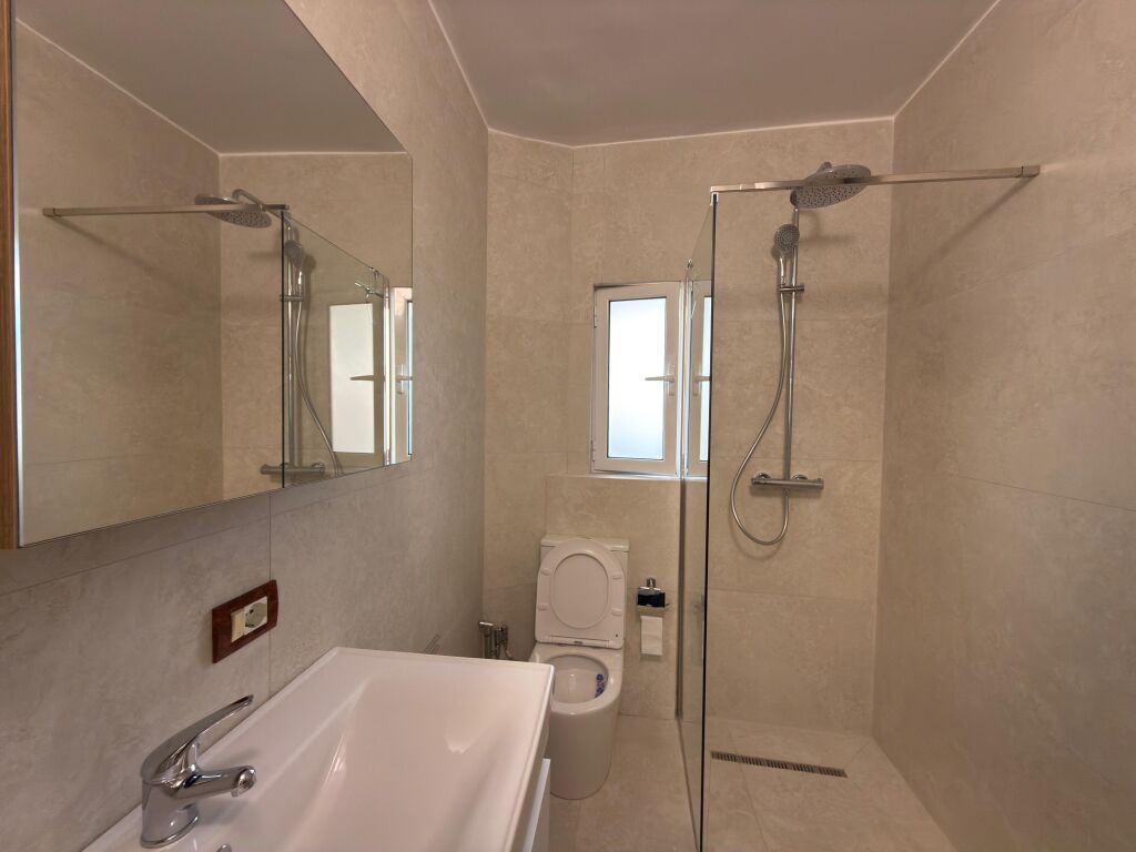 Exclusive, a luxurious 1+1 apartment newly furnished is for rent in the Allias area, Tirana
