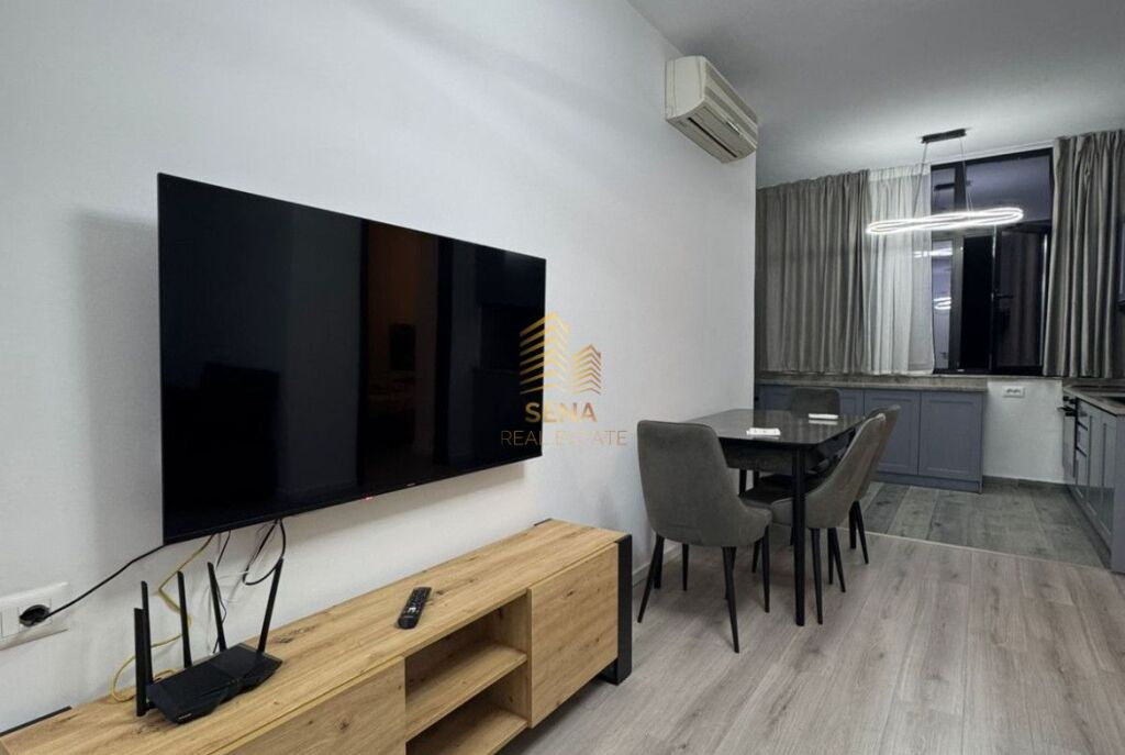 Affitto, Appartamento 1+1+BLK, Viale Zogu I, 650 Euro