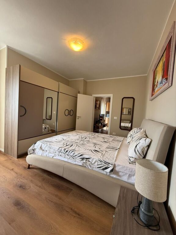 🌊 “Apartament 1+1 me qira me Pamje  nga Deti – Pelikani, Plazh Durrës”