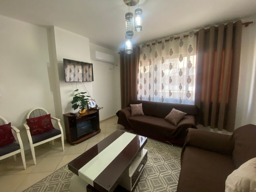 2+1 apartment for rent in Astir !