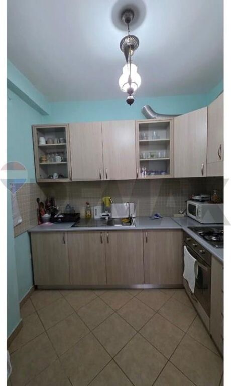 shitet apartamnet 1+1 ne don bosko