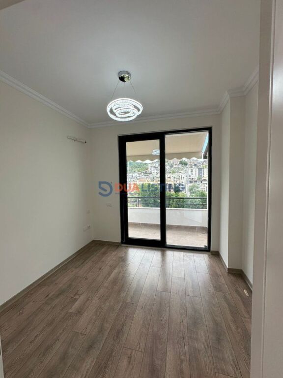 Apartament 2+1 Për Shitje Liqeni i Thatë!