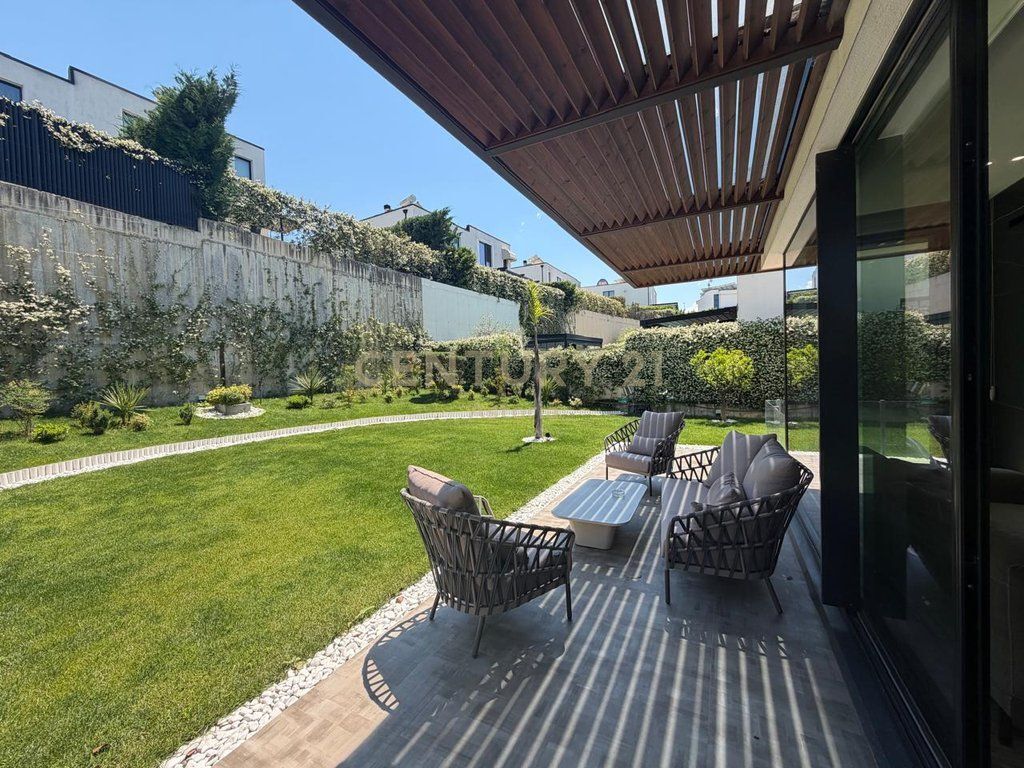 Villa for Rent – Mandarine Drive Residence
