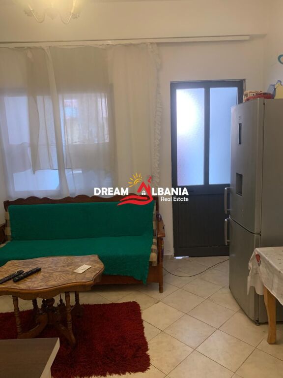 Si affitta il 1° piano di una villa a Shkoze, vicino all'Ospedale Continentale (ID 4251454 )