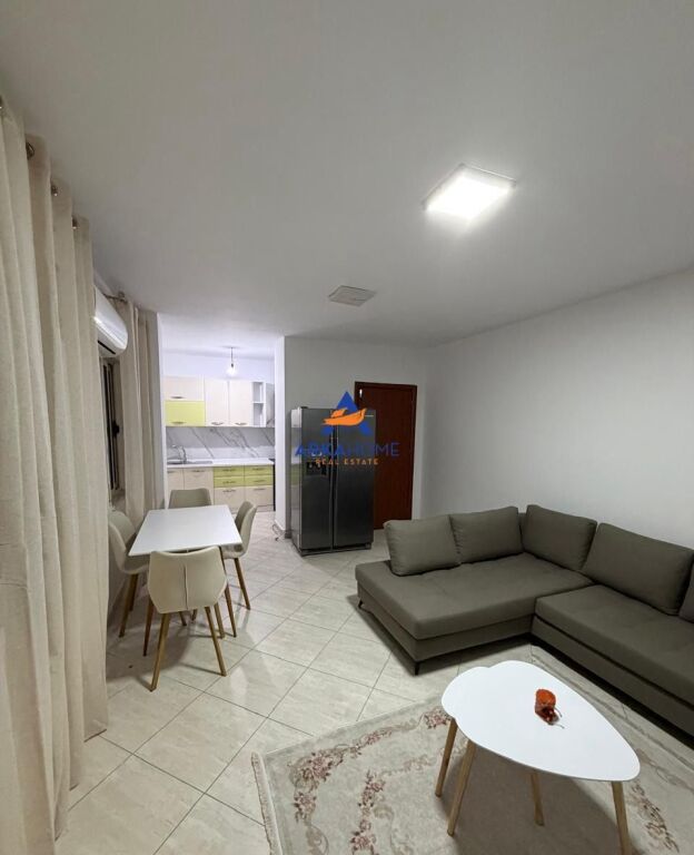 JEPET ME QERA APARTAMENT 2+1 "TEK JORDAN MISJA" 70.000 LEKE