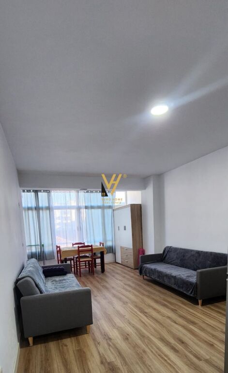 STUDIO APARTMENT 41 M2 FOR SALE IN GOLEM 65,600 EURO