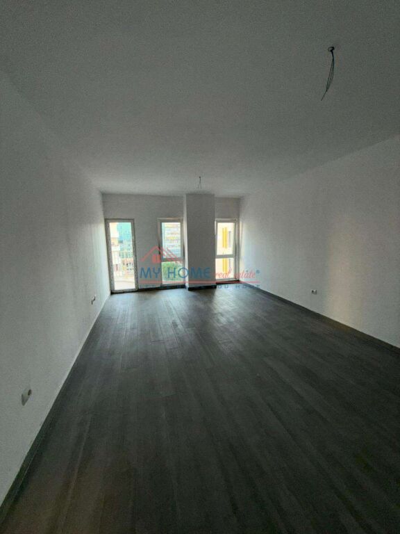 Ufficio in affitto a Zogu i Zi Tirana