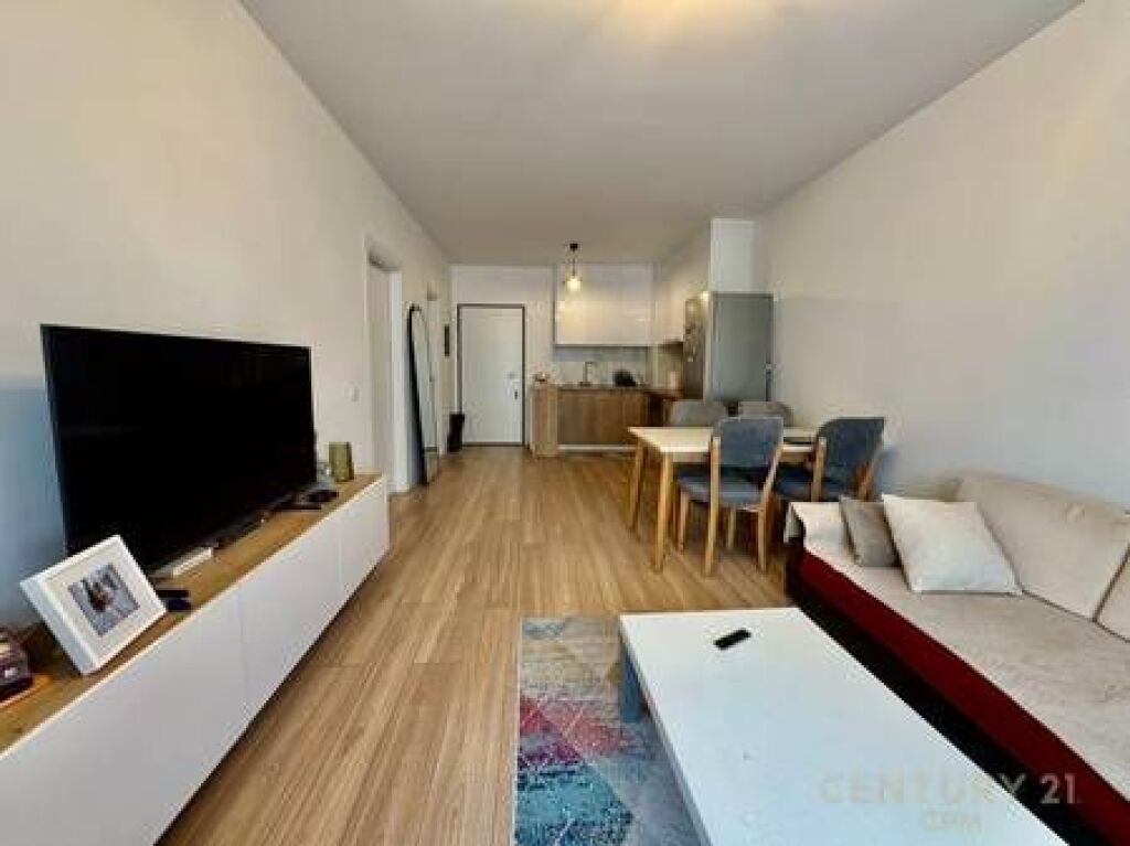 1+1 apartment for rent at Zirkon Complex!