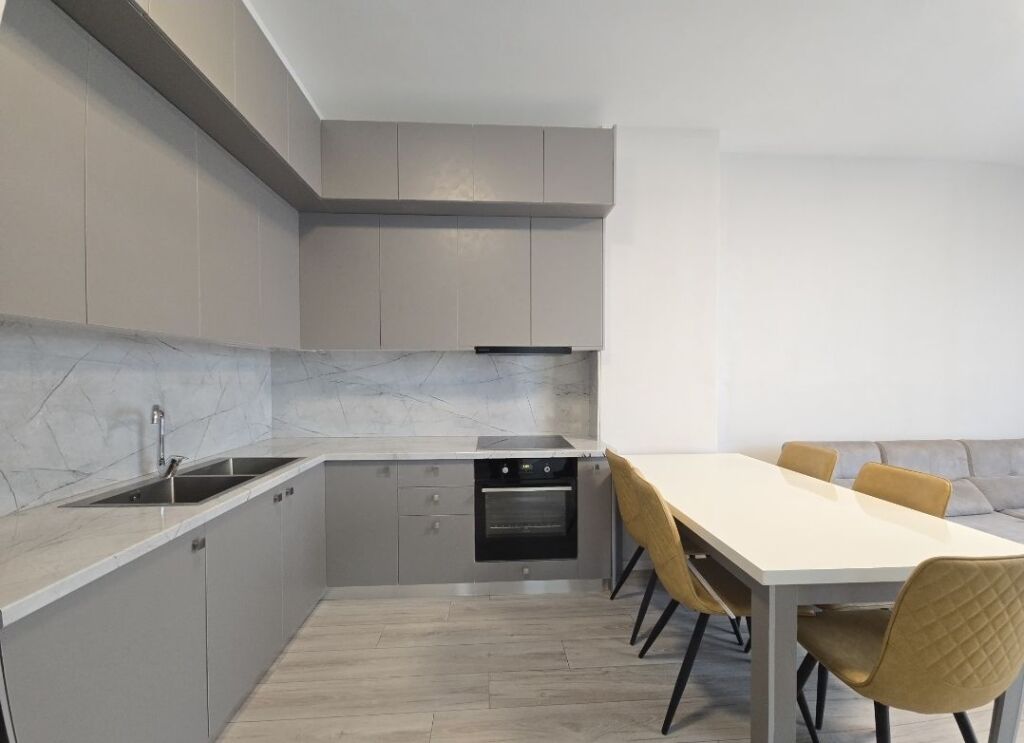 APARTMENT 1+1 FOR RENT – Paris Commune !