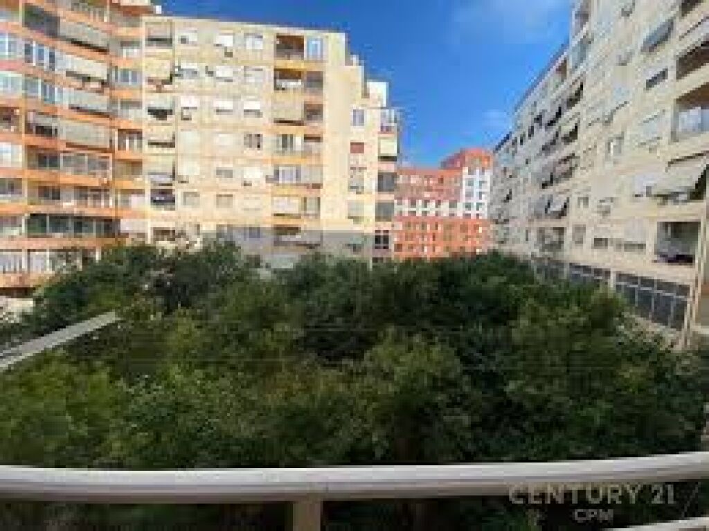 Shitet, Apartament 2+1+2, Unaza e Re