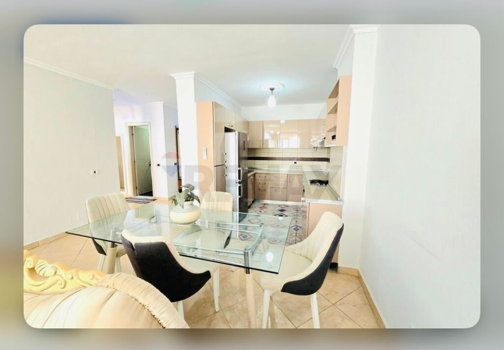 Apartament 2+1+2 me Qira tek Rruga Ali Visha