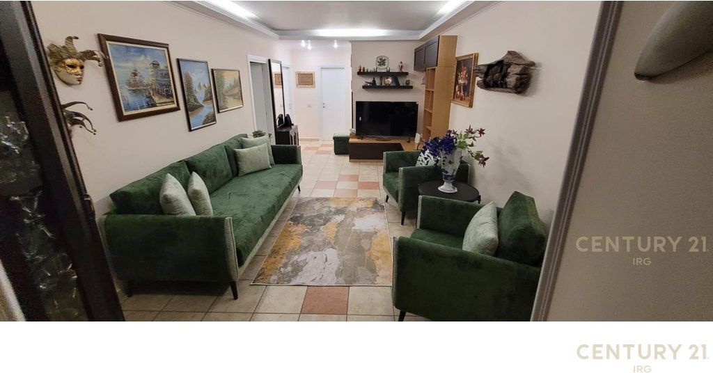 Apartament 2+1+2 me qira pranë St. Dinamo