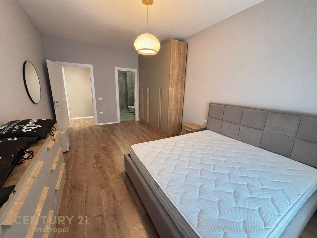 Modern 2+1+2 apartment for rent with storage and 2 parking spaces