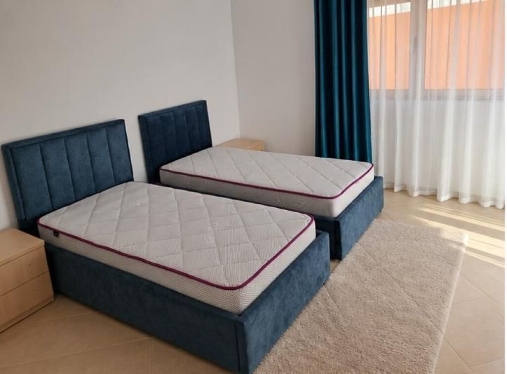 Kopshti Botanik, shitet apartament 2+1 me Hipoteke.