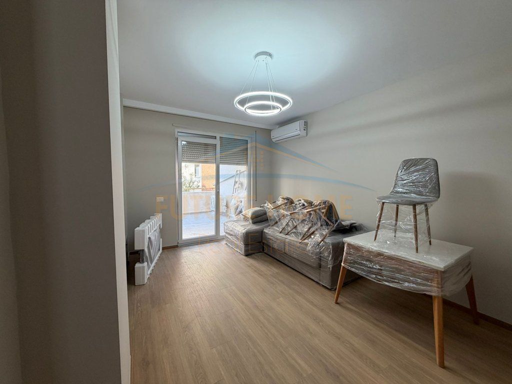 Rent, Apartment 1+1, Zoological Garden, Tirana.