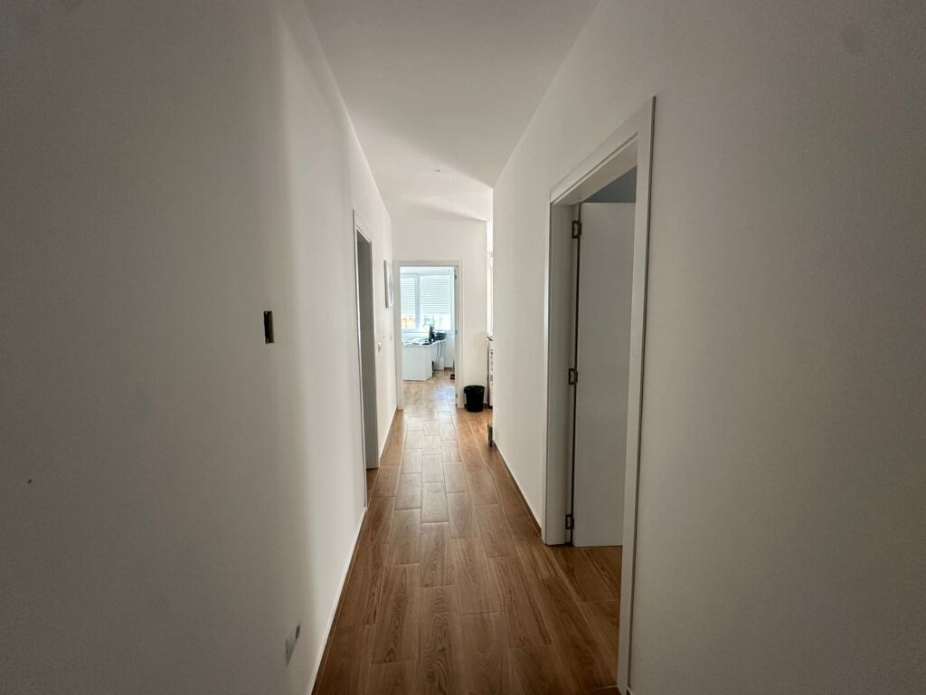 Shitet Apartament 2+1+2 Tualete , Kopshti Zoologjik