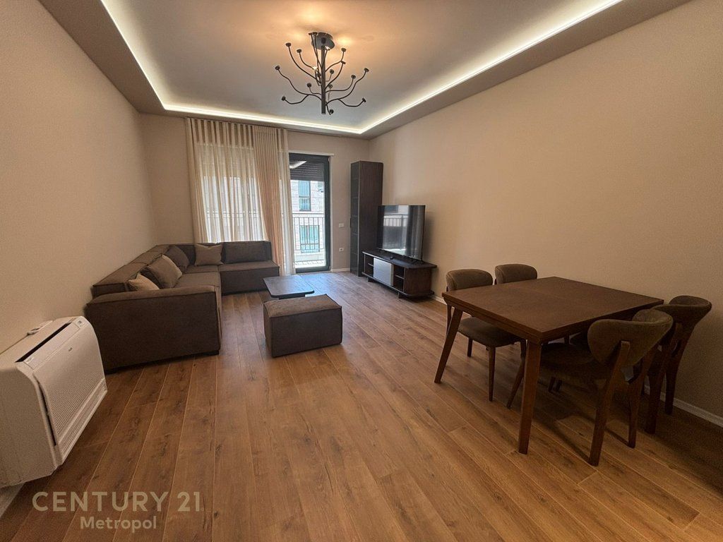 Modern 2+1+2 apartment for rent with storage and 2 parking spaces