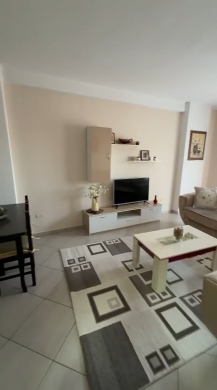 Apartament 1+1 per qera ne Astir !
