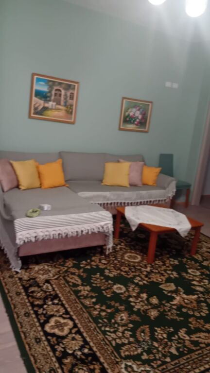 🏡✨ FOR RENT Apartment 2+1 📍 Shkozë, near Kryegjyshata 💰 Price: 37,000 Lek/month
