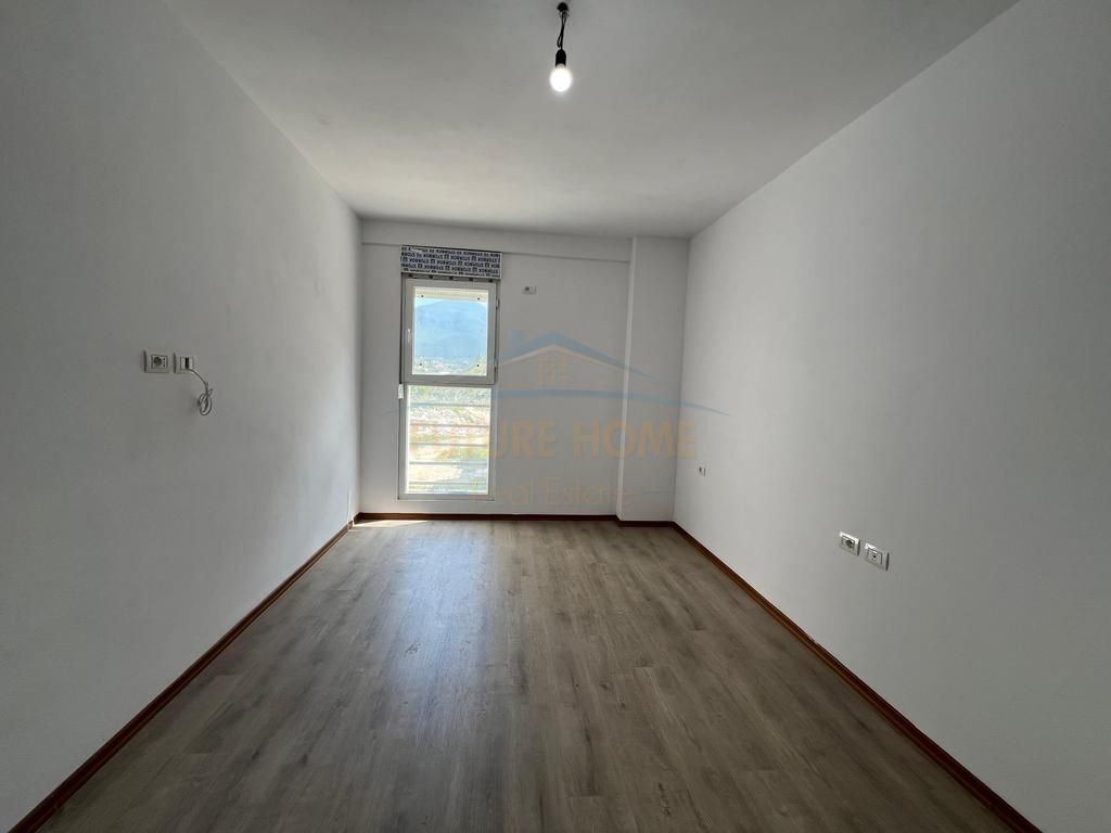 Apartment 2+1+2, 5 May Street, Tirana