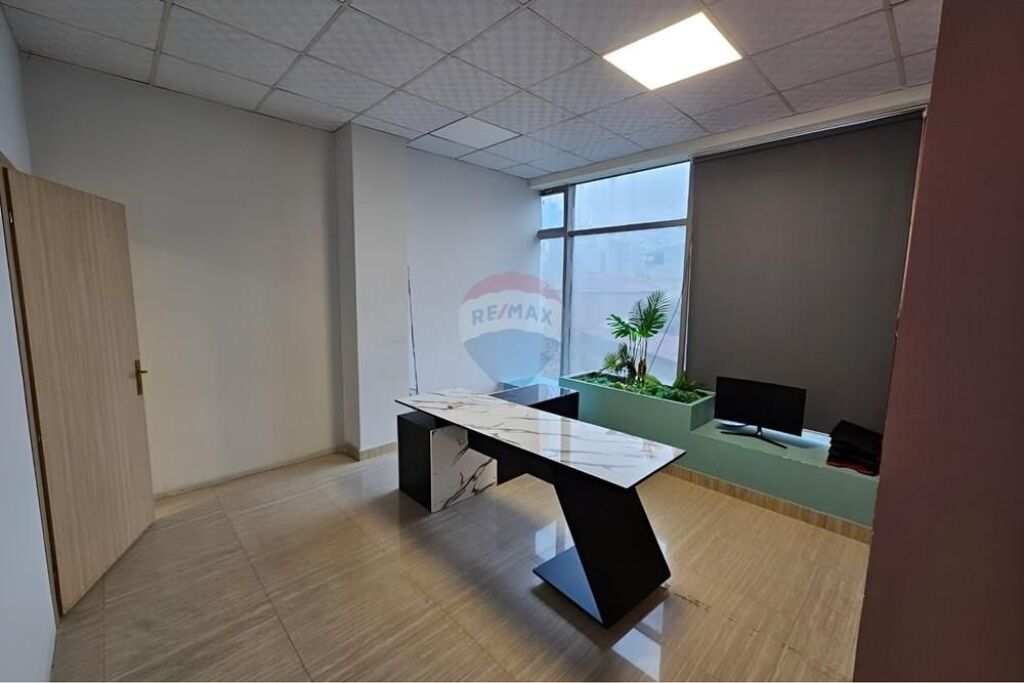 Ufficio - In Affitto - Selvia, Tirana