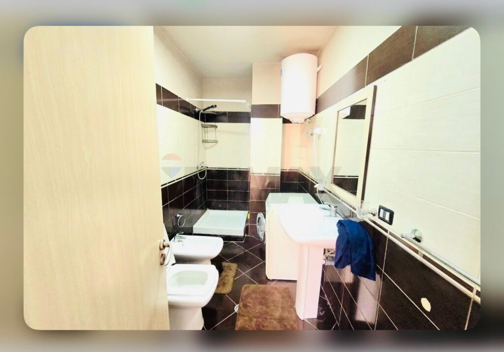 Apartament 2+1+2 me Qira tek Rruga Ali Visha