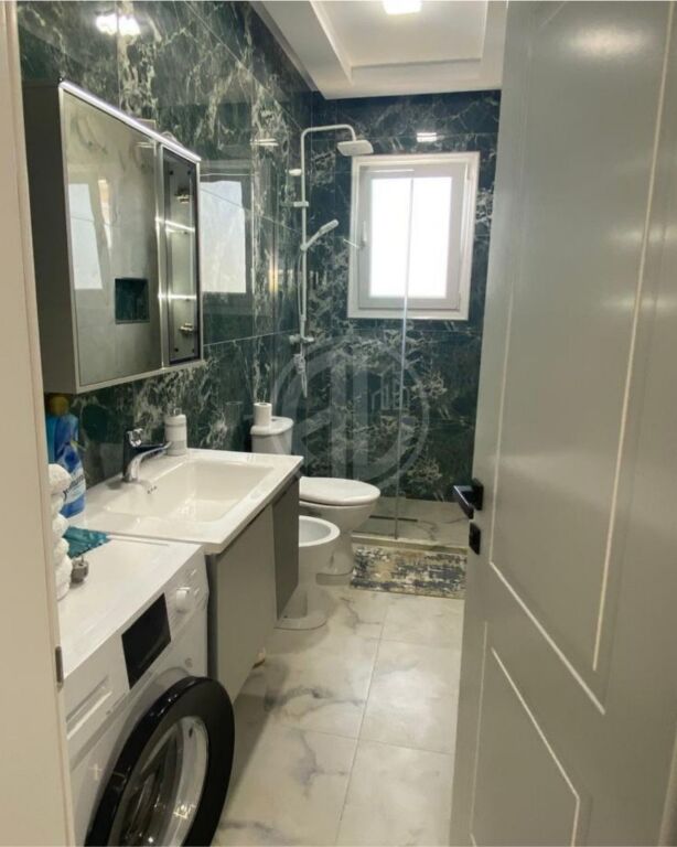 🏡 Appartamento 2+1 in Affitto – Primo piano di una Villa Quartiere 17 Durres