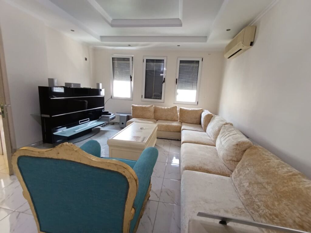 APARTAMENT PER SHITJE 2+1+ GARAZH ( 21 METRA) NE FRESK !
