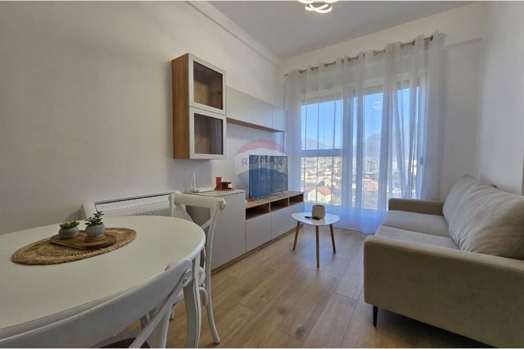 Apartament - Për Shitje - Bulevardi i Ri, Tiranë