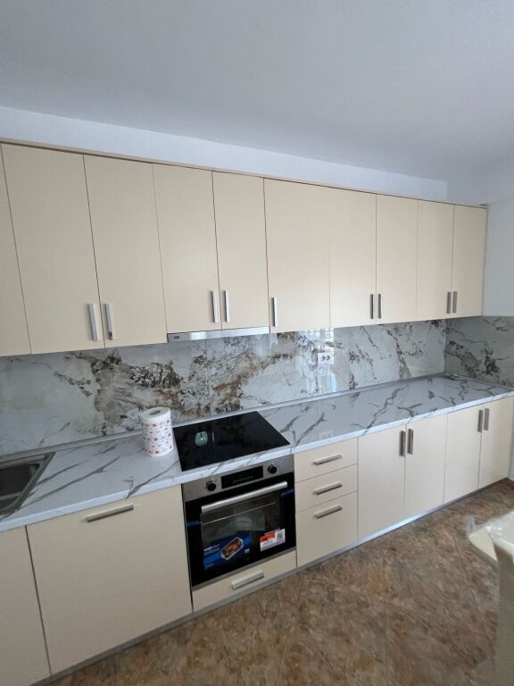 🔥 OCCASIONE 🔥🏡 Appartamento 2+1 in affitto all'inizio di Don Bosko, 500 mila lek