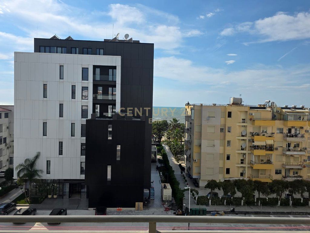 SHITET SUPER APARTAMENT 2+1 ME PAMJE DETI NE QERRET!