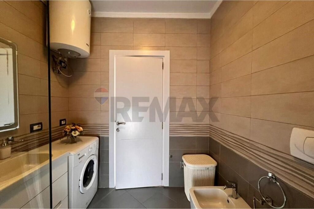 Apartment 1+1 for rent on Mine Peza Street!