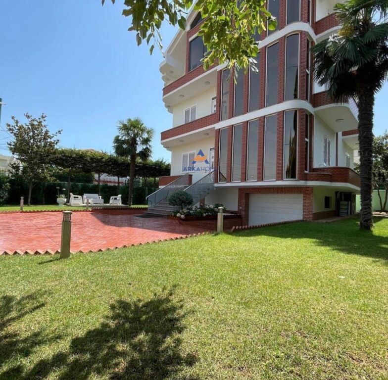 VILLA IN VENDITA A INSTITUT 400.000 EURO