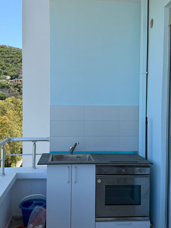 Jepet me Qera Afatgjate Apartament 2+1+2WC me Pamje Deti, Vlorë