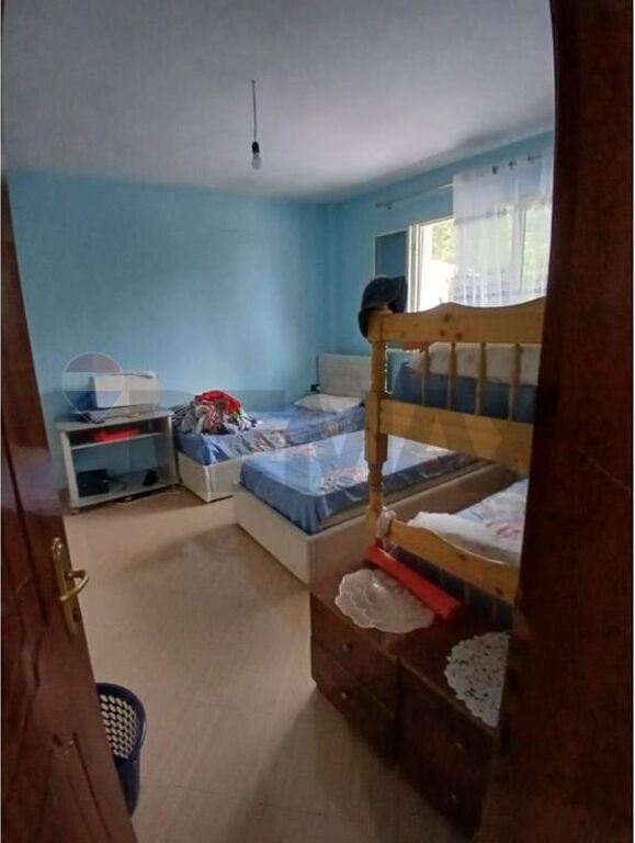 Shtëpi private - Për Shitje - Shkozë, Tiranë