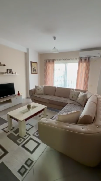 Apartament 1+1 per qera ne Astir !