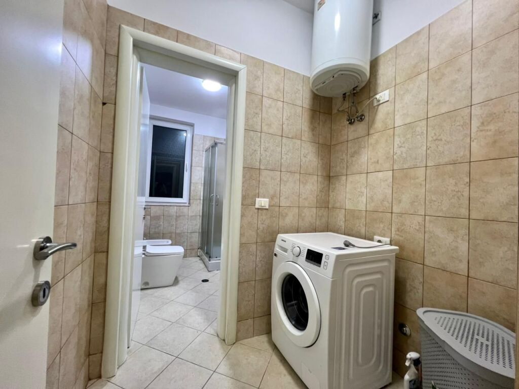 SHESIM, APARTAMENT MODERN 1+1 tek Liqeni i Thate, Rruga Eduart Mano