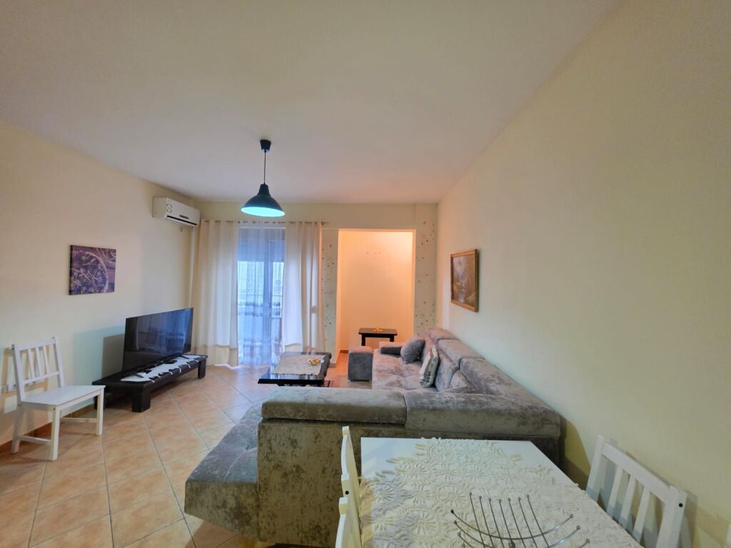 Apartment 2+1+2wc + PARKING for Long Term Rent - Lungomare, Vlore