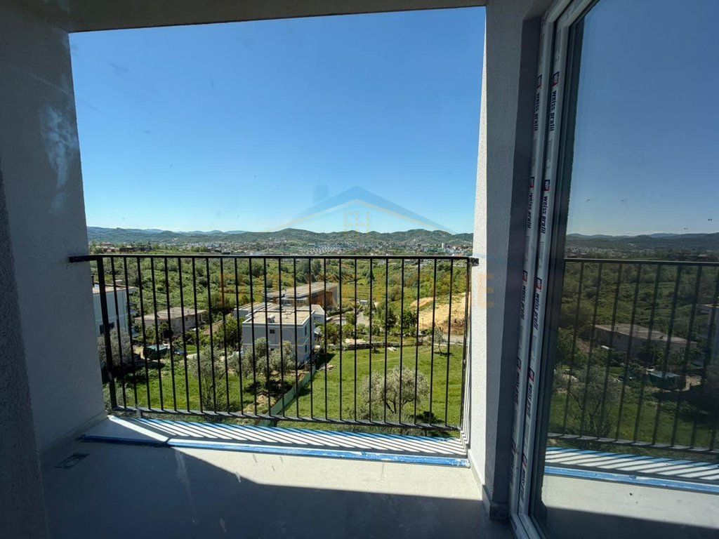 Apartament 1+1 ne shitje , Farke, Tiranë.