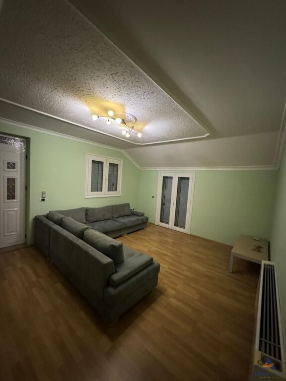 VILLA IN VENDITA A INSTITUT 400.000 EURO