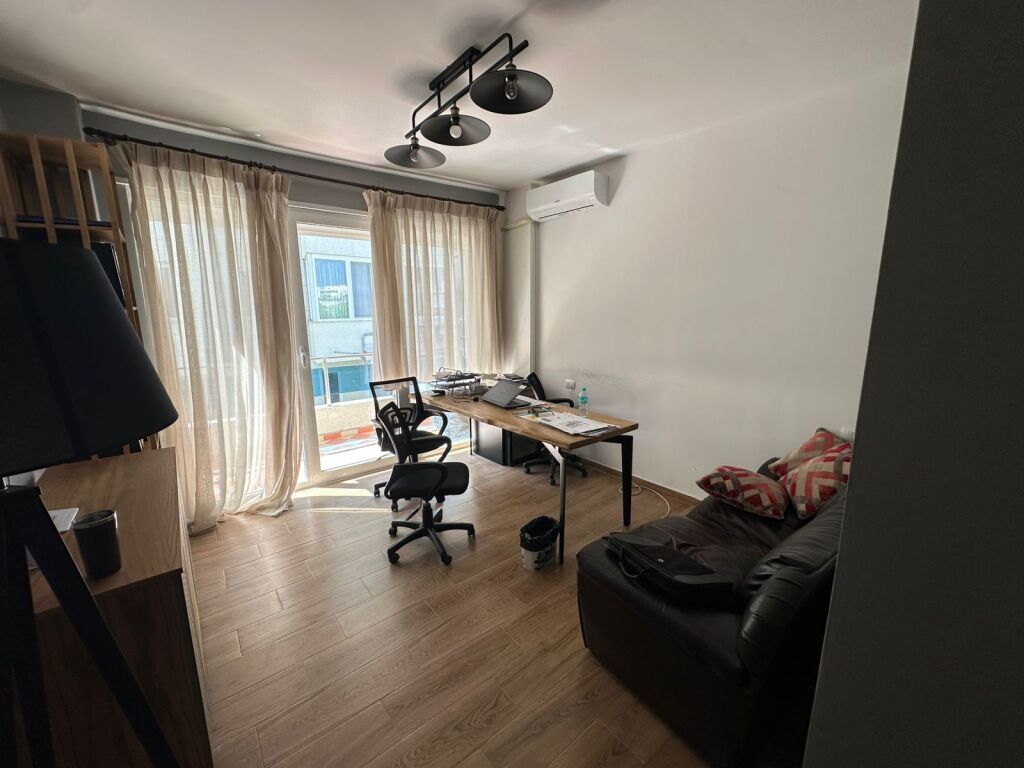 Shitet Apartament 2+1+2 Tualete , Kopshti Zoologjik