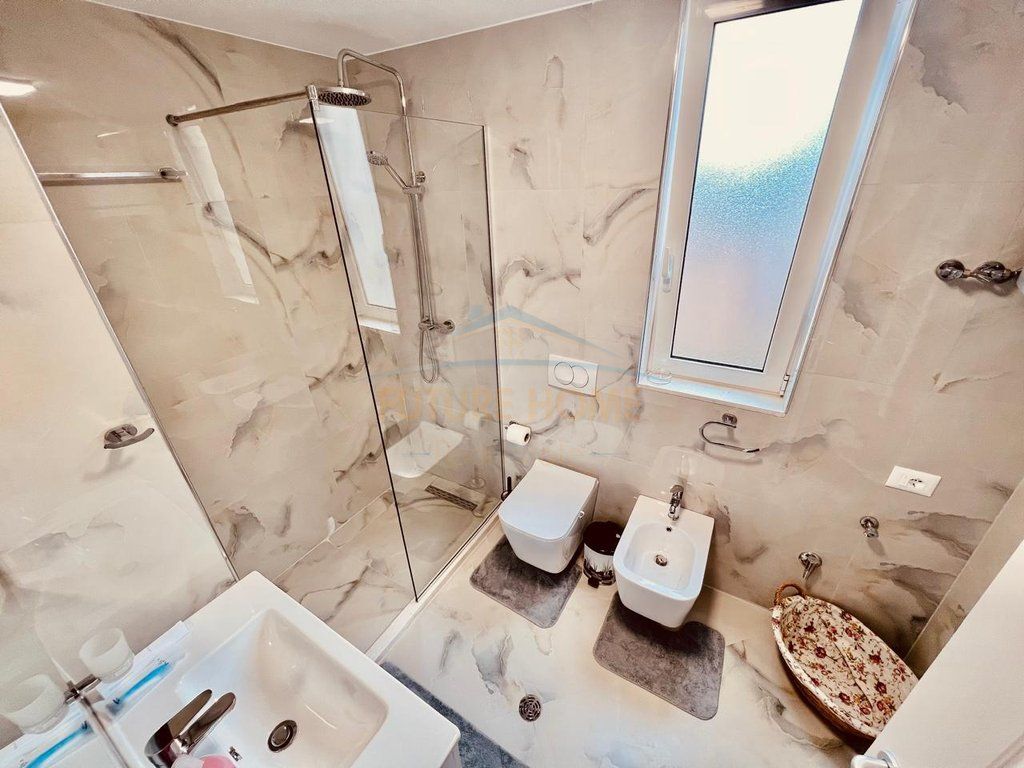 Rent, 2 Apartments 1+1, Blloku